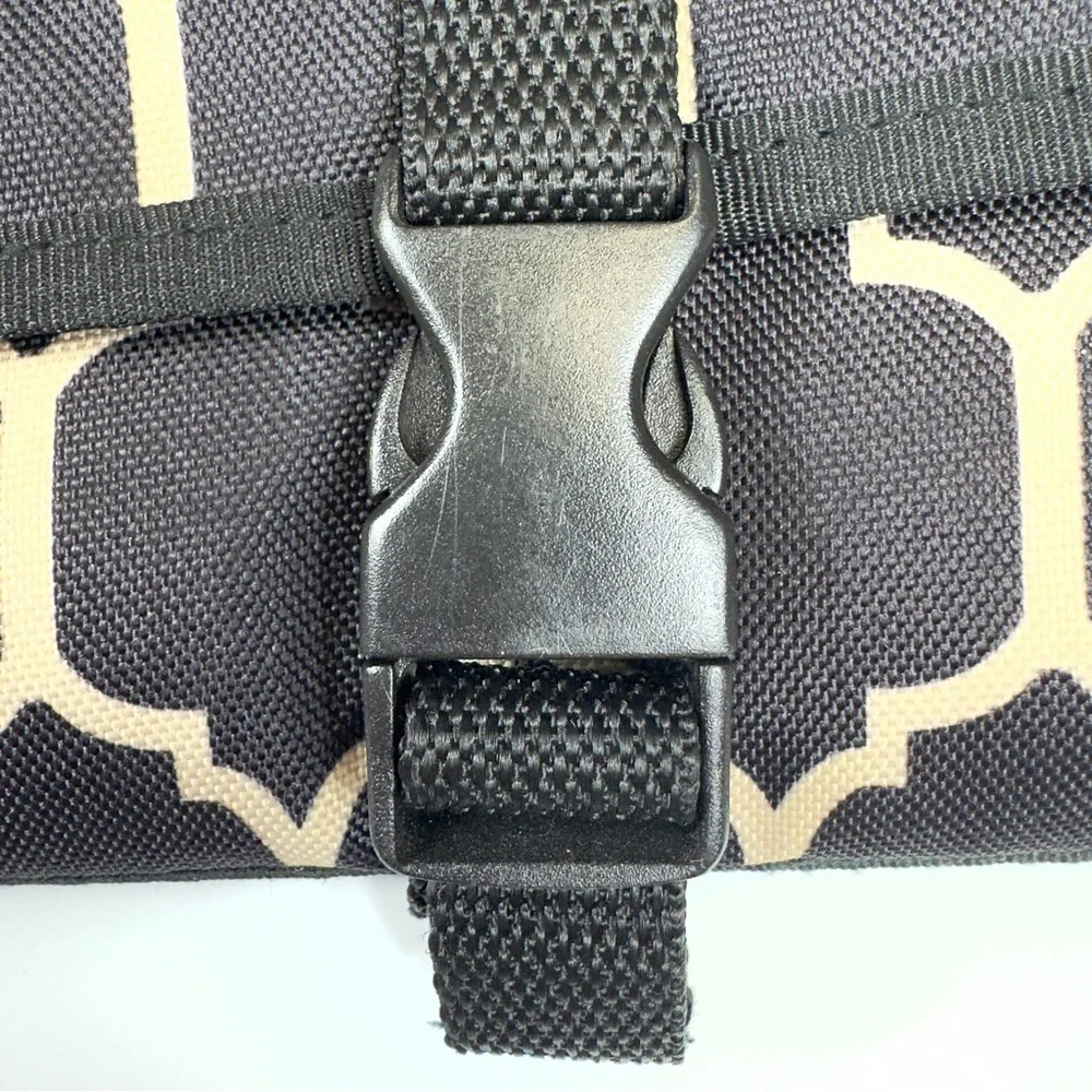 Skip Hop Travel Diaper Changing Pad Station & Bag Unisex black & tan